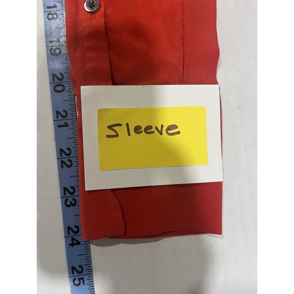 Banana Republic Women’s Red Silk Button Up Sz Small Luxury Classic Preppy Classy - Picture 7 of 9